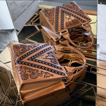 Load image into Gallery viewer, Geanta Valentino Orlandi