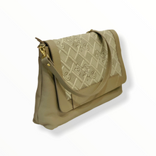 Încarcă imaginea în vizualizatorul Galerie, Geanta dama Marina C