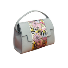 Încarcă imaginea în vizualizatorul Galerie, Geanta dama Marina C