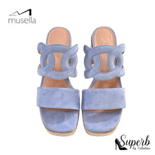 Load image into Gallery viewer, Musella slippers
